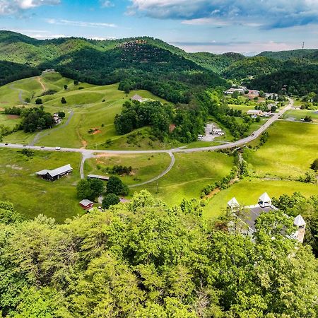 Mountain Views At Dolly'S Castle Unit 3 Villa เซอเวียร์วีล ภายนอก รูปภาพ